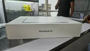 New Laptop Apple MacBook Air 2022 M2 8GB Apple M2 SSD 256GB