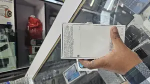 Apple iPhone 11 128 GB White