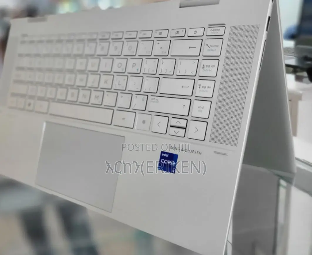 New Laptop HP Envy X360 16GB Intel Core I7 SSD 1T