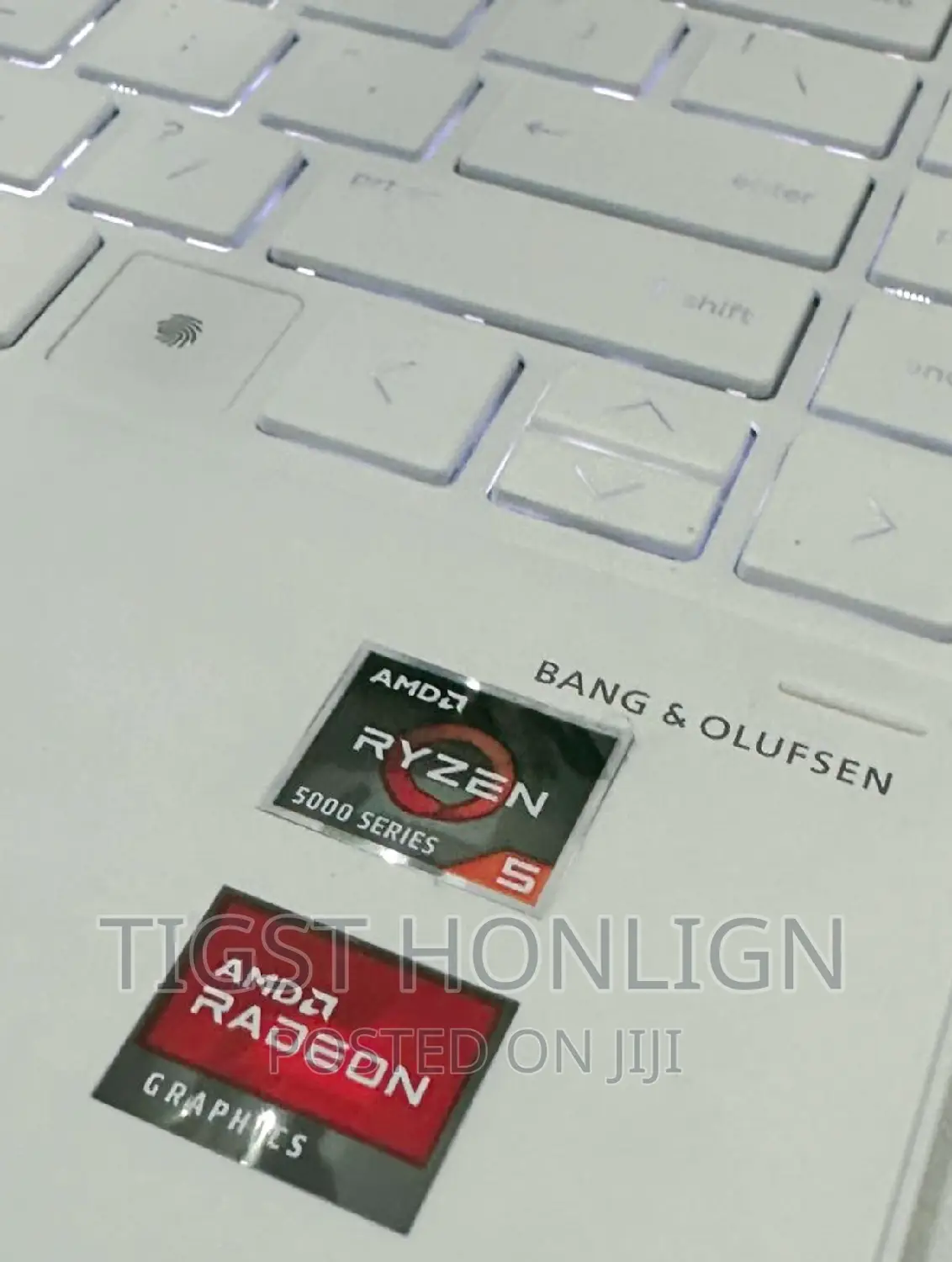 New Laptop HP Envy X360 8GB AMD Ryzen 5 SSD 512GB