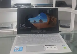 New Laptop HP Pavilion 15 8GB Intel Core I7 HDD 2T