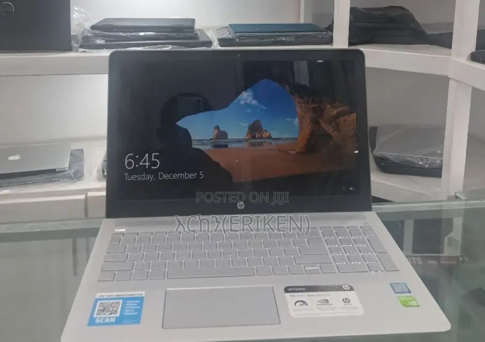 New Laptop HP Pavilion 15 8GB Intel Core I7 HDD 2T