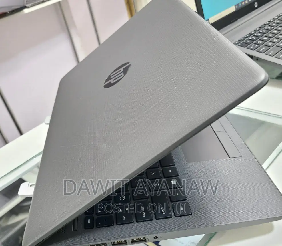 New Laptop HP Stream Notebook 8GB Intel Core I3 SSD 500GB