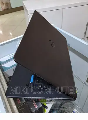 Photo - New Laptop Dell 8GB Intel Core I7 SSD 256GB