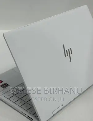 New Laptop HP Envy X360 8GB AMD Ryzen 5 SSD 512GB