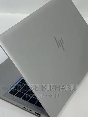 New Laptop HP EliteBook 845 G8 8GB AMD Ryzen 5 SSD 512GB