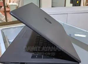 New Laptop HP Stream Notebook 8GB Intel Core I7 HDD 1T