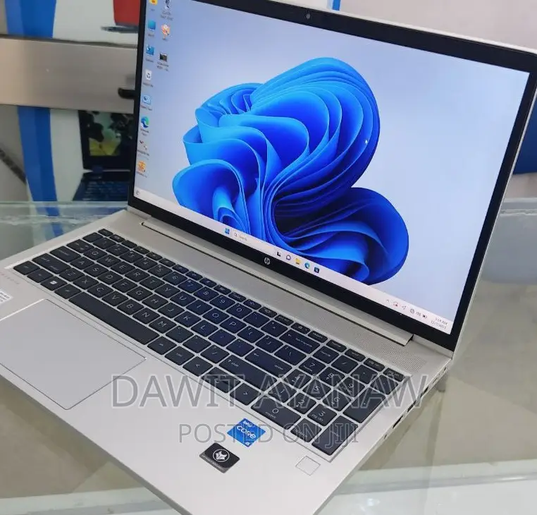 New Laptop HP 16GB Intel Core I5 SSD 512GB