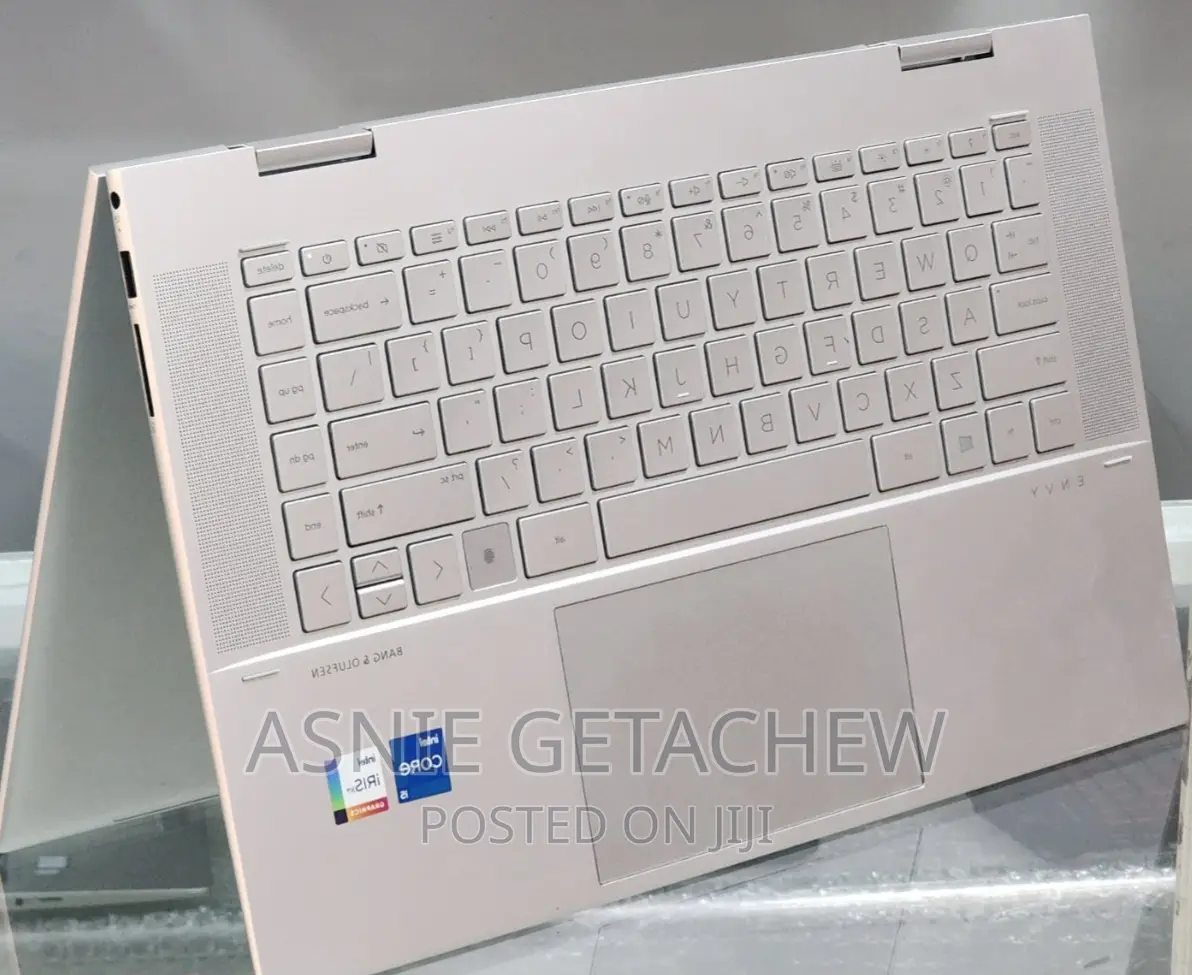 New Laptop HP Envy X360 16GB Intel Core I5 SSD 512GB