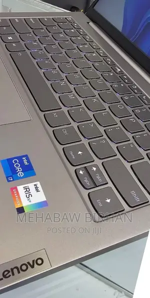 New Laptop Lenovo ThinkBook 13 8GB Intel Core I7 SSD 512GB