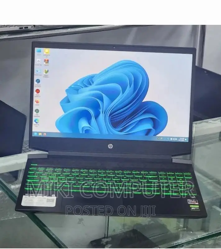 New Laptop HP Pavilion 15 16GB AMD Ryzen 5 SSD 2T