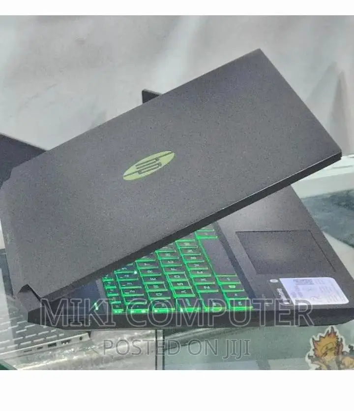 New Laptop HP Pavilion 15 16GB AMD Ryzen 5 SSD 2T