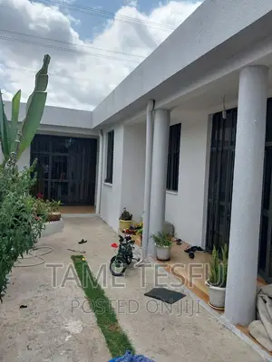 Furnished 3bdrm House in Wosene, Yeka for sale