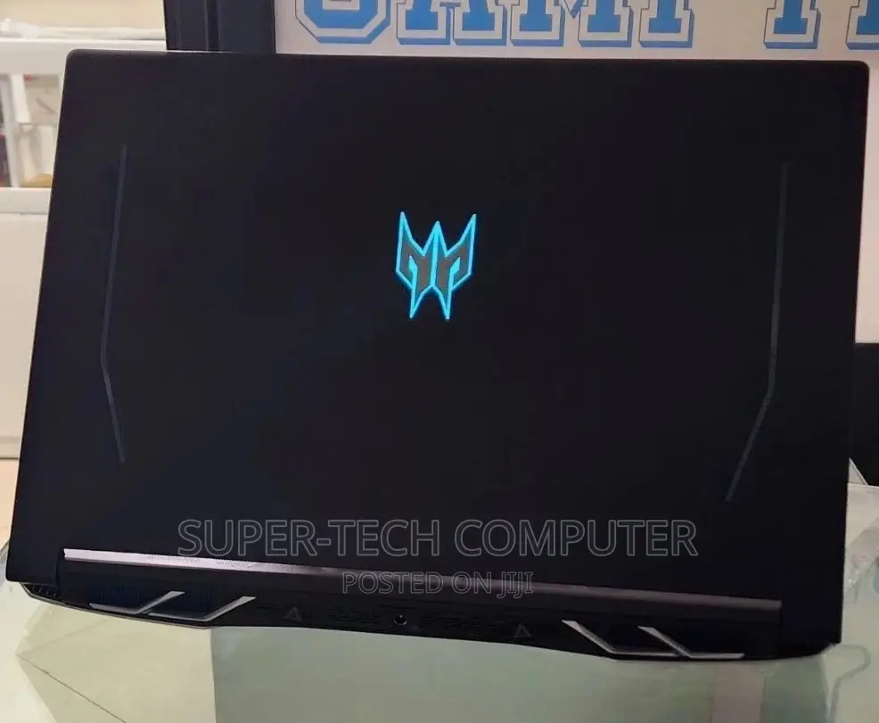 New Laptop Acer Predator Helios 300 16GB Intel Core I9 SSD 1T