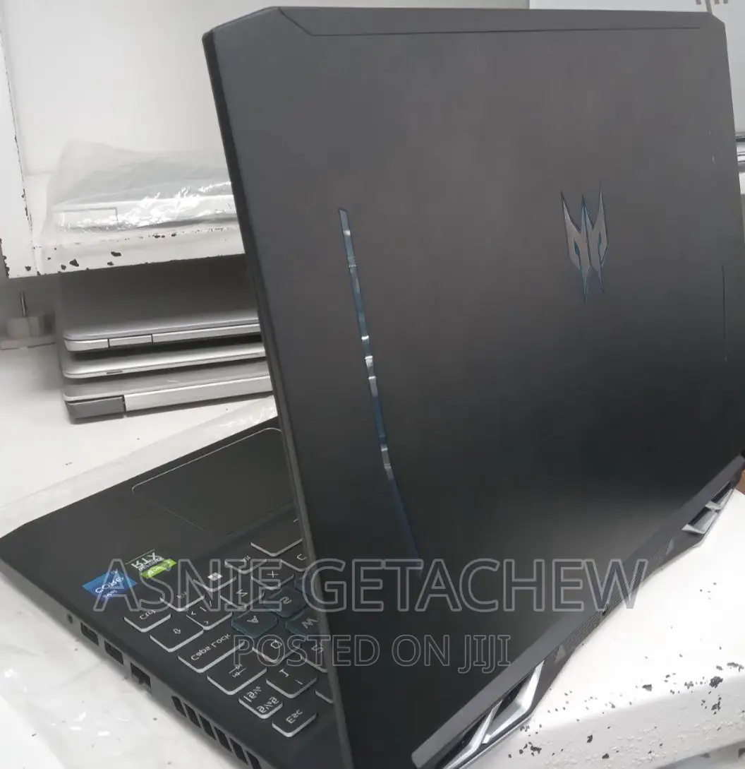 New Laptop Acer Predator Helios 300 32GB Intel Core I7 SSD 1T