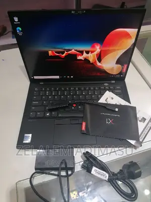 Photo - New Laptop Lenovo ThinkPad X1 Carbon 16GB Intel Core I7 SSD 512GB
