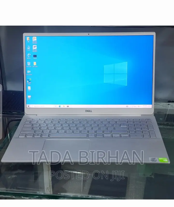 New Laptop Dell Inspiron 15 8GB Intel Core I7 SSD 512GB