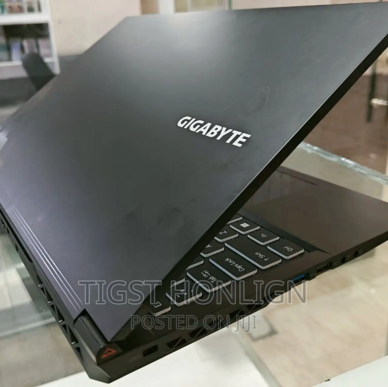 New Laptop 16GB Intel Core I7 SSD 512GB