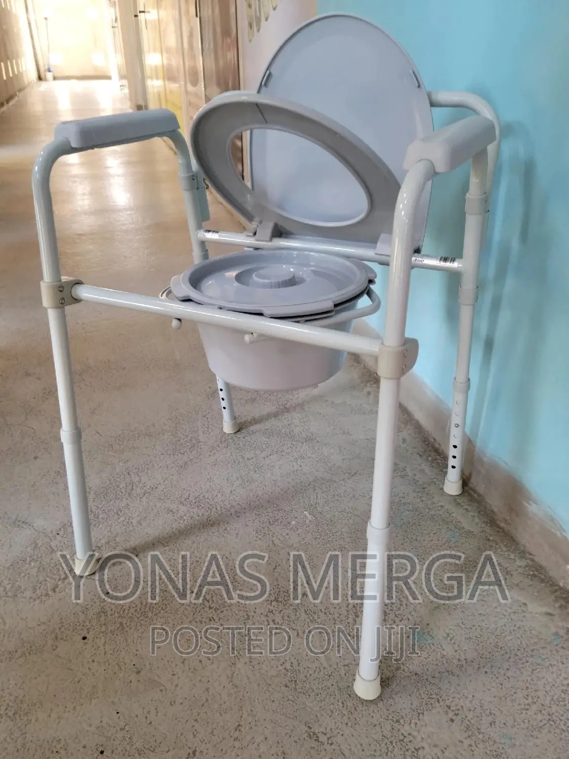 Commode Chair_potty_chair/ToiletStainless_chair in Bole Medical