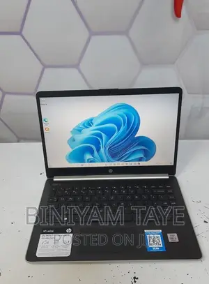 New Laptop HP Stream Notebook 8GB Intel Core I5 SSD 256GB