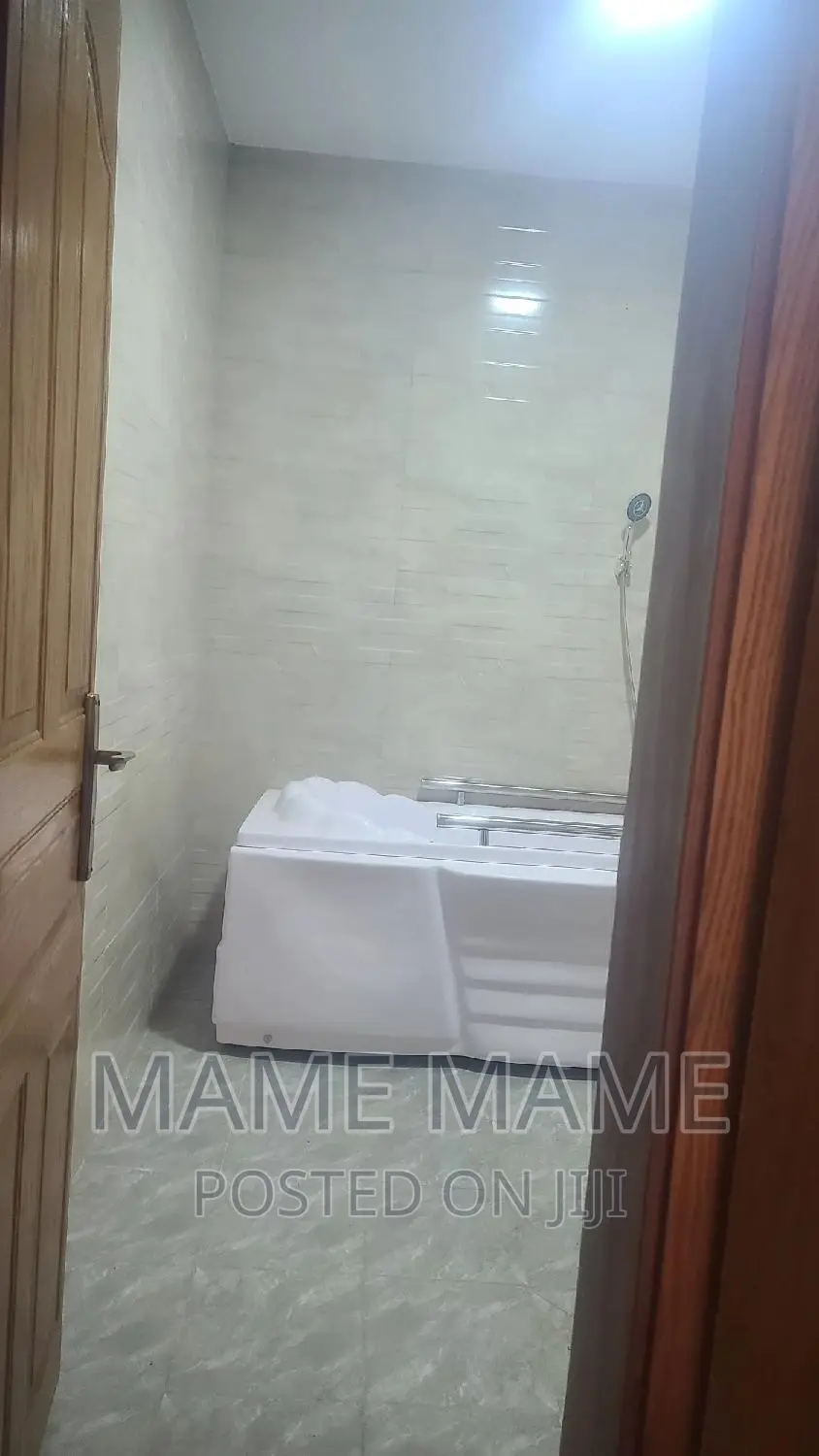 4bdrm Apartment in Addis Abeba, Bole for rent