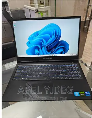Photo - New Laptop Gigabyte 16GB Intel Core I7 SSD 512GB
