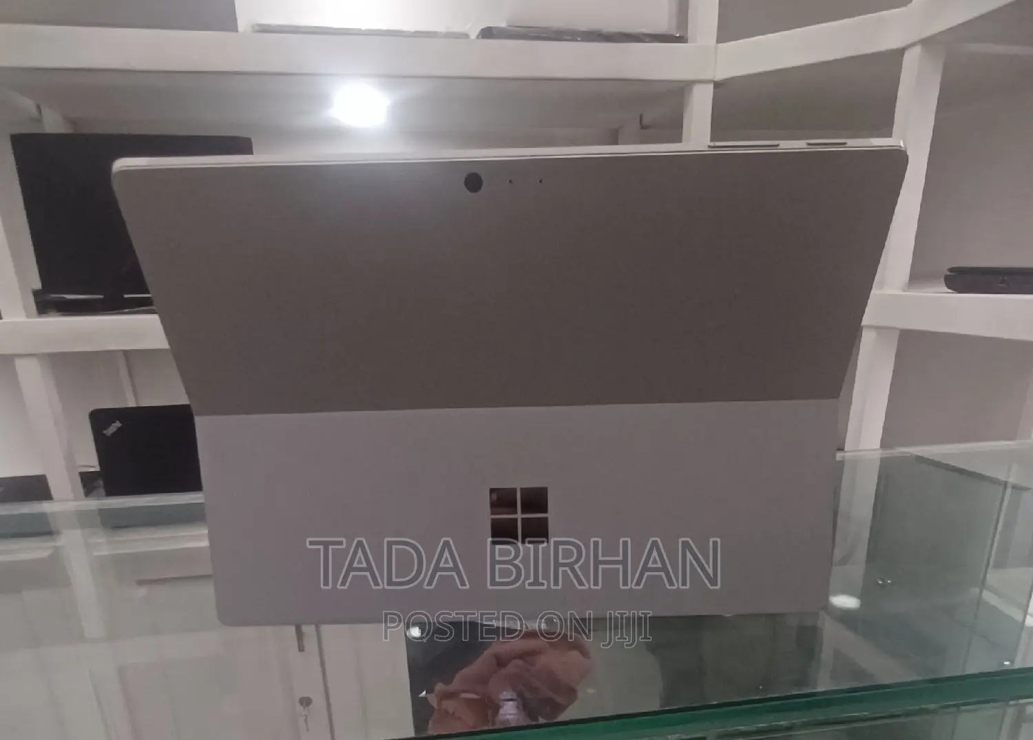 New Laptop Microsoft Surface 8GB Intel Core I5 SSD 512GB