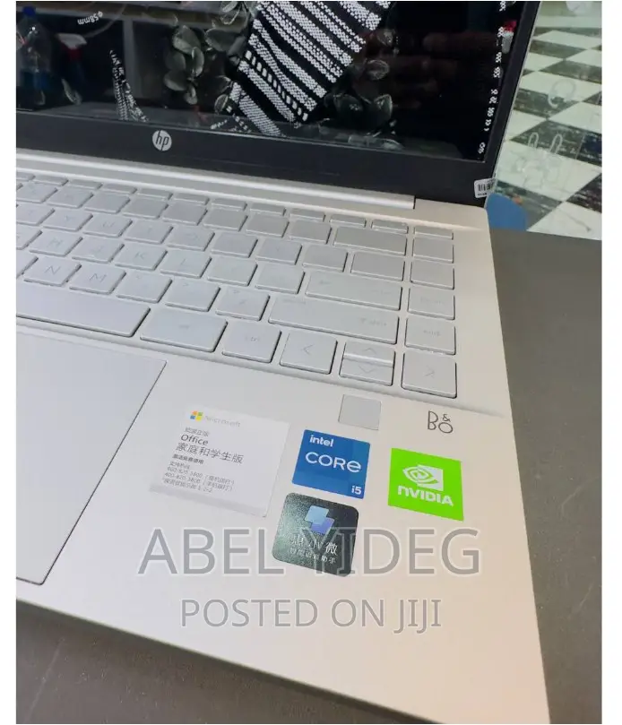 New Laptop HP Pavilion 14 16GB Intel Core I5 SSD 512GB