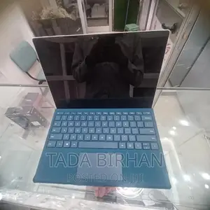 Photo - New Laptop Microsoft Surface 8GB Intel Core I5 SSD 512GB