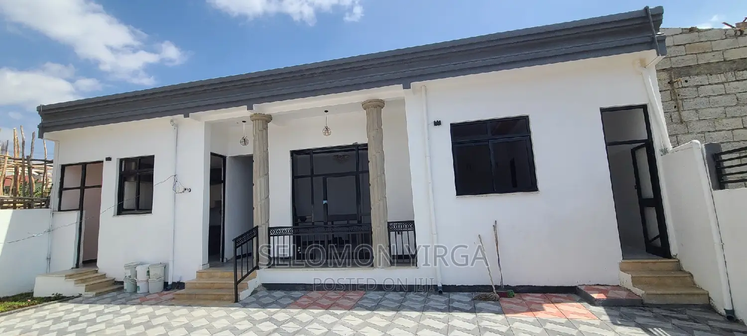 2bdrm House in አድስ አበባ, Yeka for sale