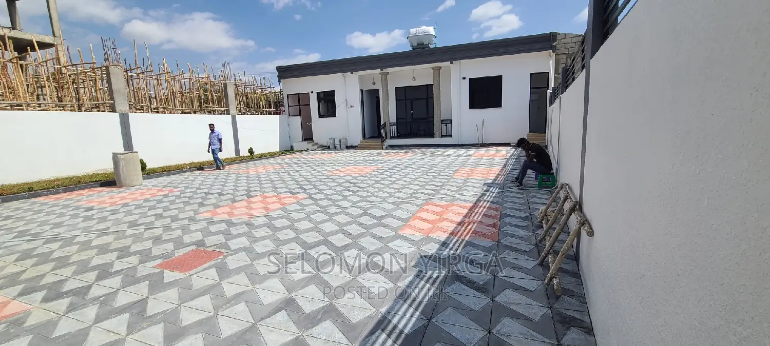 2bdrm House in አድስ አበባ, Yeka for sale