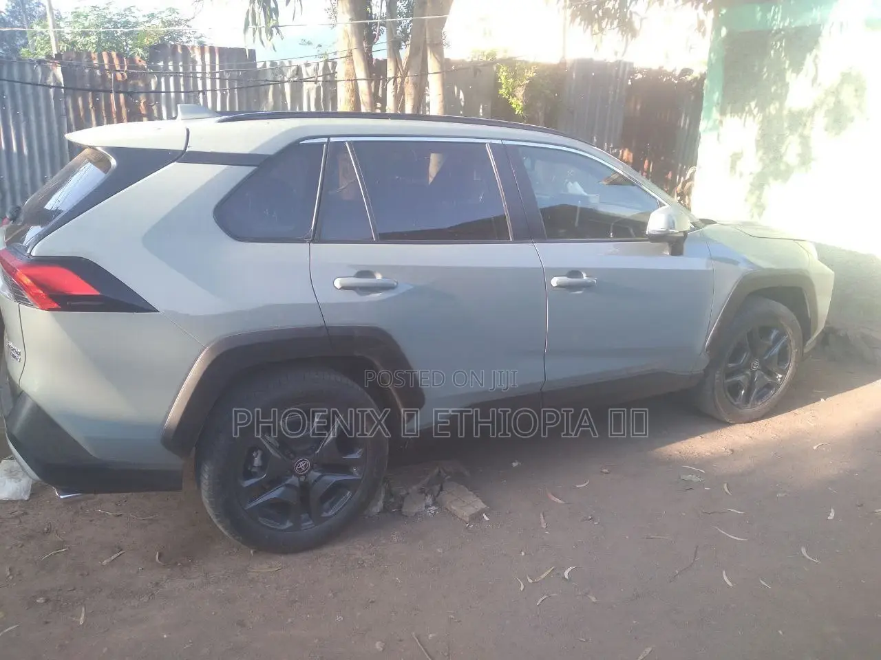 Toyota RAV4 2022 Gray