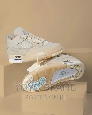 Photo - Jordan4off White