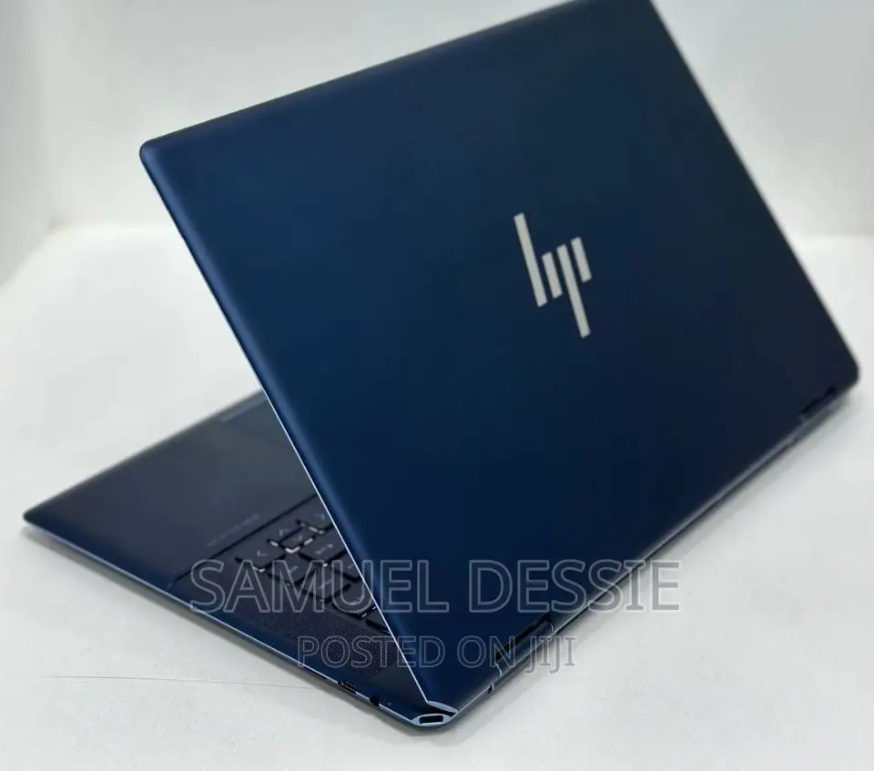 New Laptop HP Spectre X360 16GB Intel Core I7 SSD 512GB
