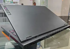 New Laptop Lenovo Legion 7 32GB Intel Core I7 SSD 1T