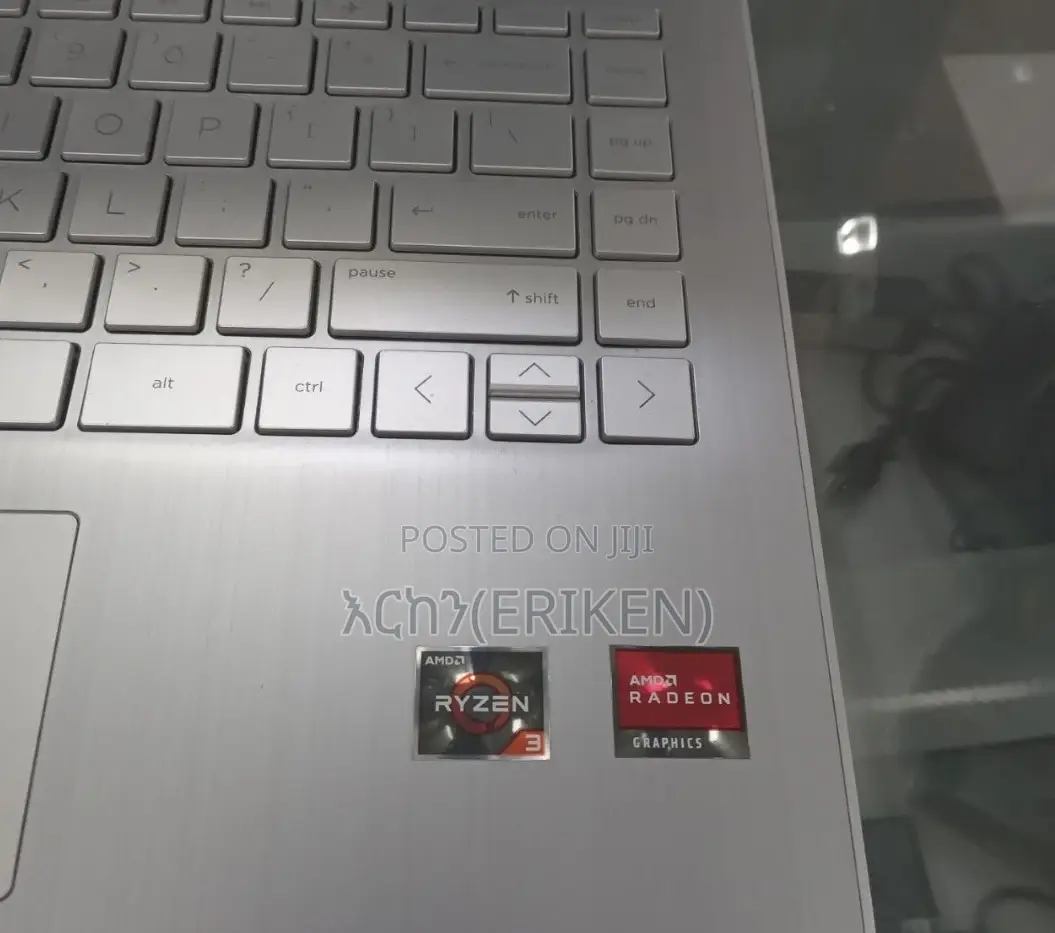 New Laptop HP Stream Notebook 8GB AMD Ryzen 3 SSD 512GB