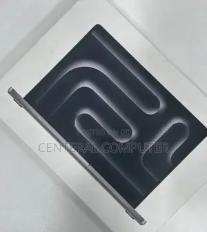 New Laptop Apple MacBook Pro 2023 M3 14-Inch 8GB Apple M3 Pro SSD 1T