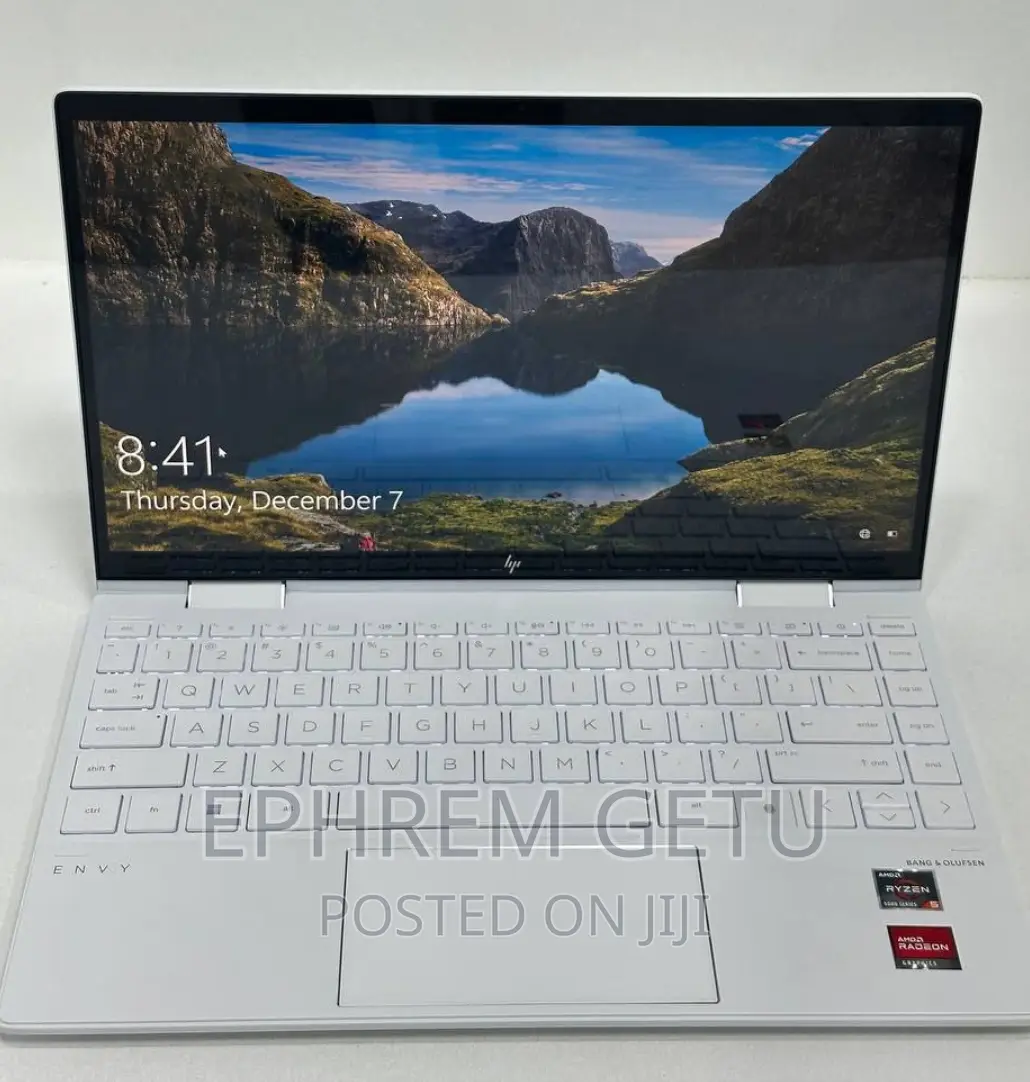 New Laptop HP Envy X360 8GB AMD Ryzen 5 SSD 512GB
