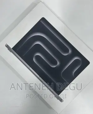 New Laptop Apple MacBook Pro 2023 M3 Pro 14-Inch 8GB Apple M3 SSD 1T