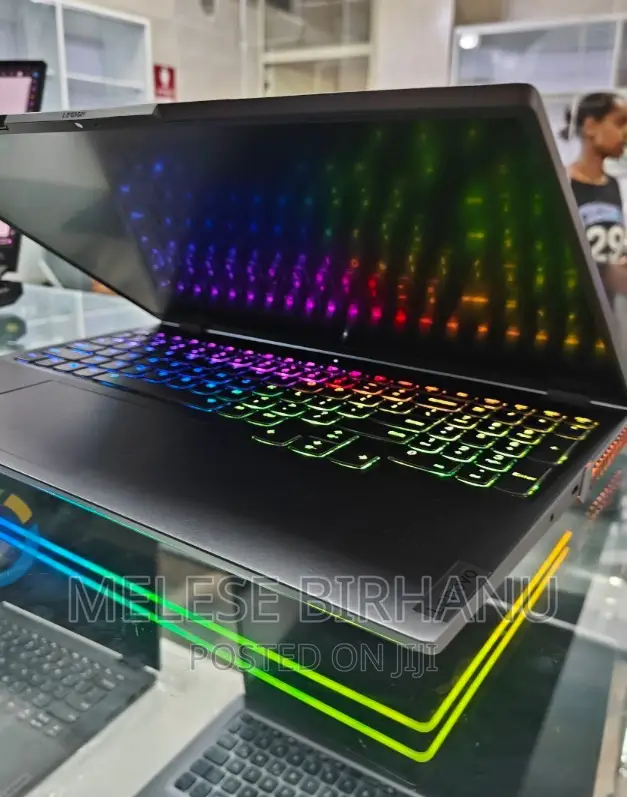 New Laptop Lenovo Legion 7 32GB Intel Core I7 SSD 512GB