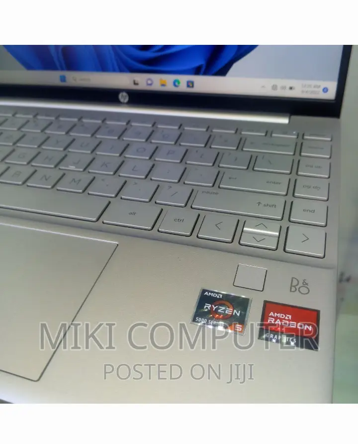 New Laptop HP Pavilion 15 8GB AMD Ryzen 5 SSD 512GB