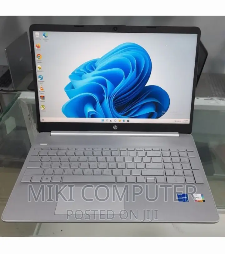 New Laptop HP Stream Notebook 8GB Intel Core I5 SSD 512GB