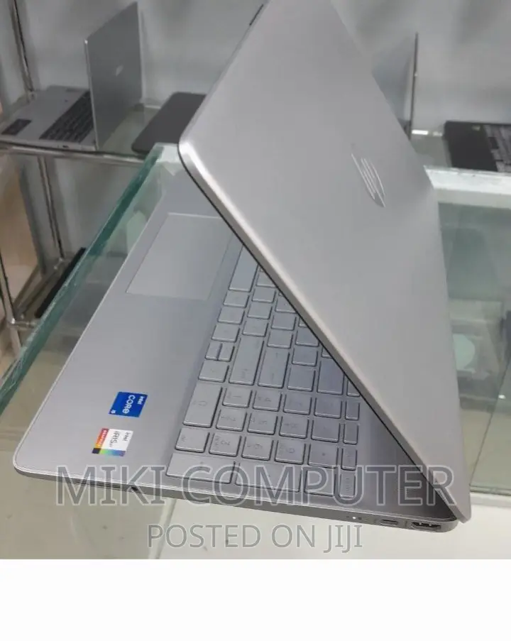 New Laptop HP Stream Notebook 8GB Intel Core I5 SSD 512GB