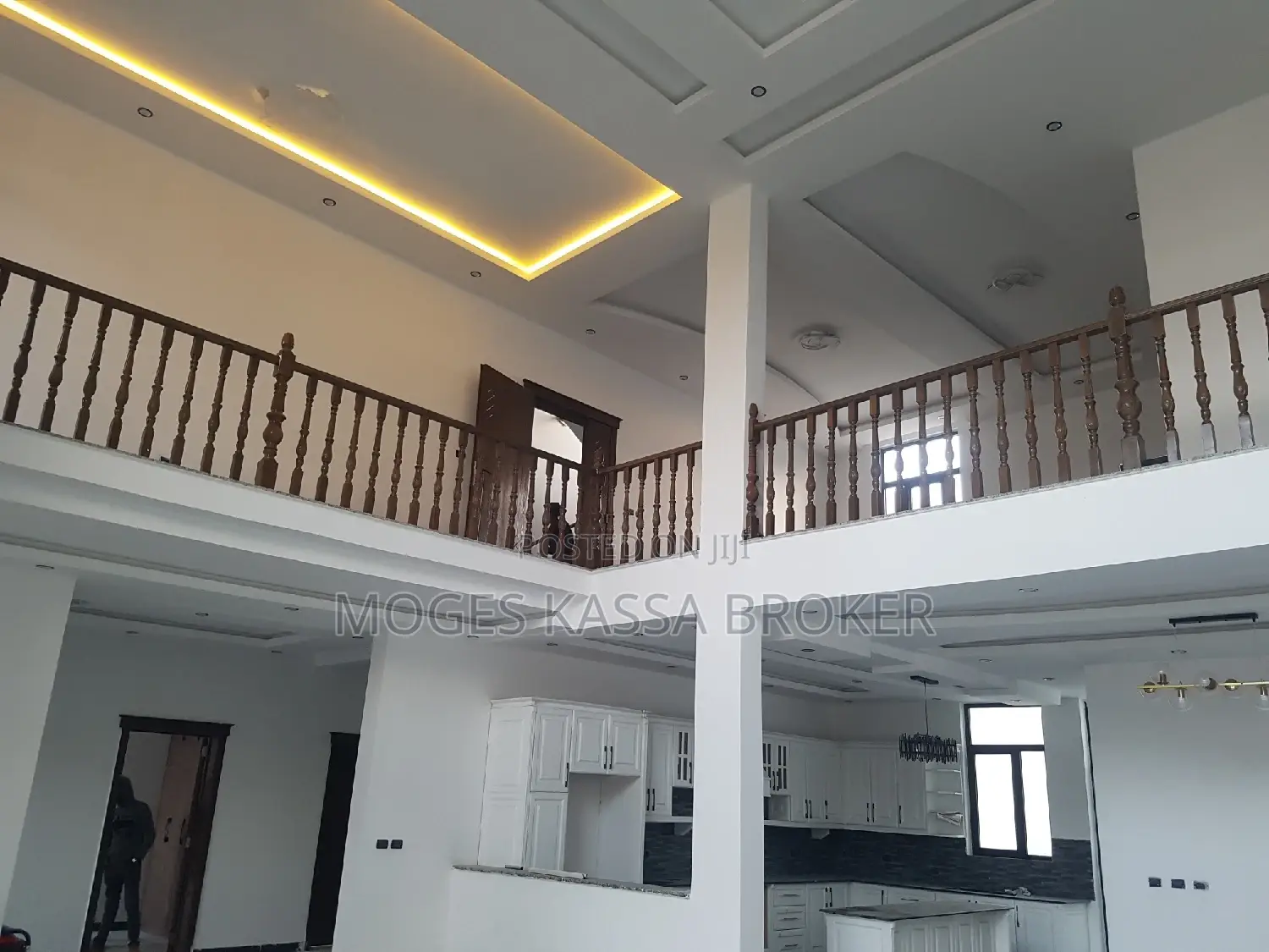 Furnished 6bdrm House in አያት ዘመናዊ መኖርያ ቤት, Yeka for sale