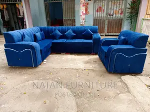 Corner L-Shape Sofa Made of Wooden Material Withe a Good