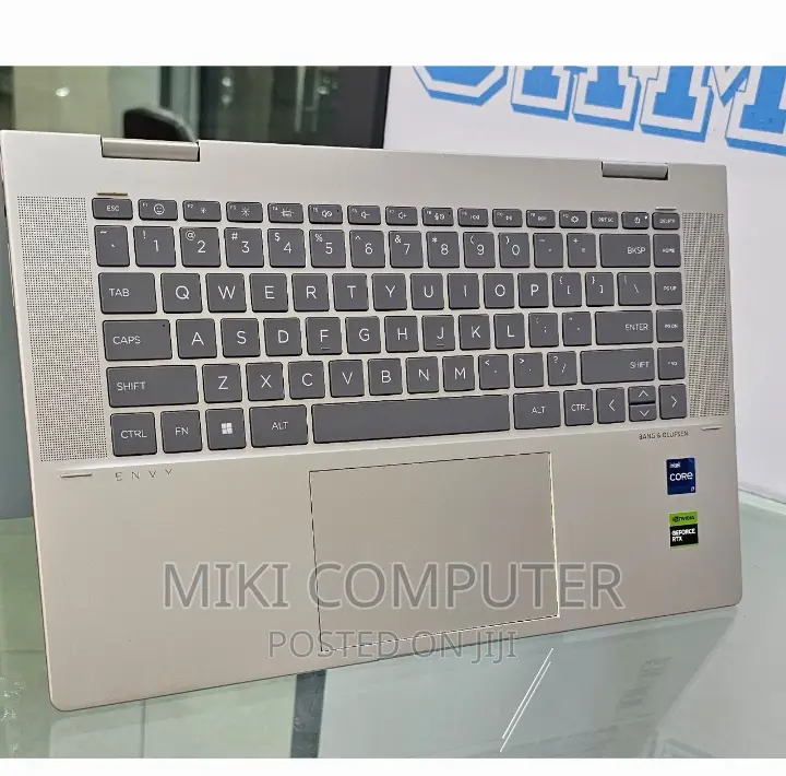 New Laptop HP Envy X360 16GB Intel Core I7 SSD 1T