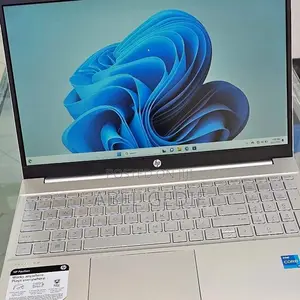 Photo - New Laptop HP Pavilion 11 16GB Intel Core I5 SSD 512GB