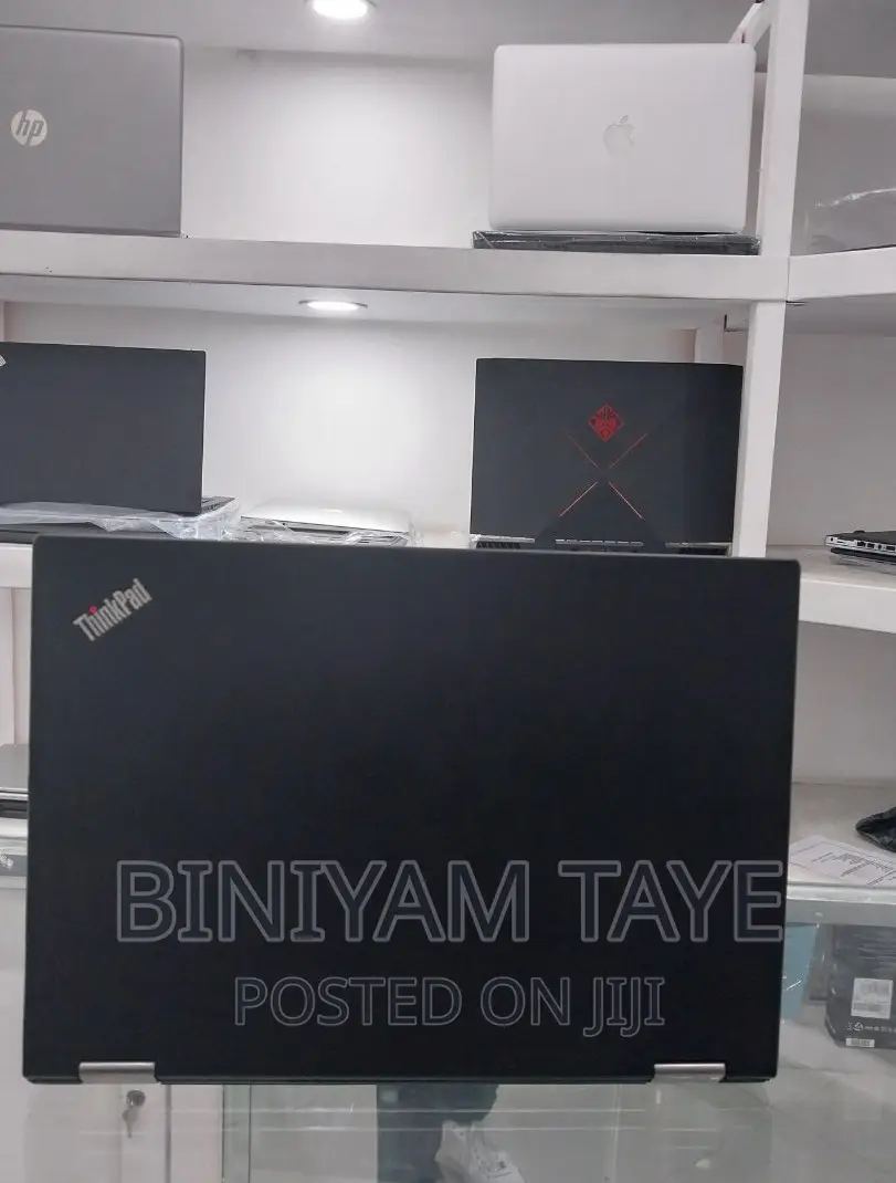 New Laptop Lenovo ThinkPad Yoga 370 8GB Intel Core I5 SSD 512GB