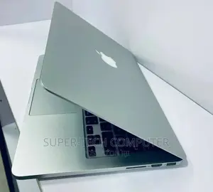 New Laptop Apple MacBook Pro 2015 16GB Intel Core I5 SSD 256GB