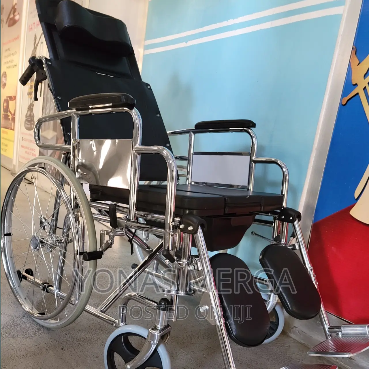 Multifunctional Wheelchair_toilet Wheelchair/ጋደድ:ሚል:ሚተኛ